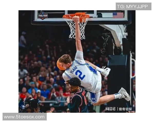 独行侠新秀弗拉格对阵鹈鹕砍生涯新高29分