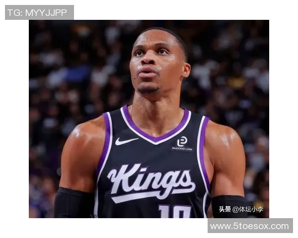 里夫斯轰51+11+9胜国王!威少砍18+6+6尽力,难耐小萨被艾顿完爆